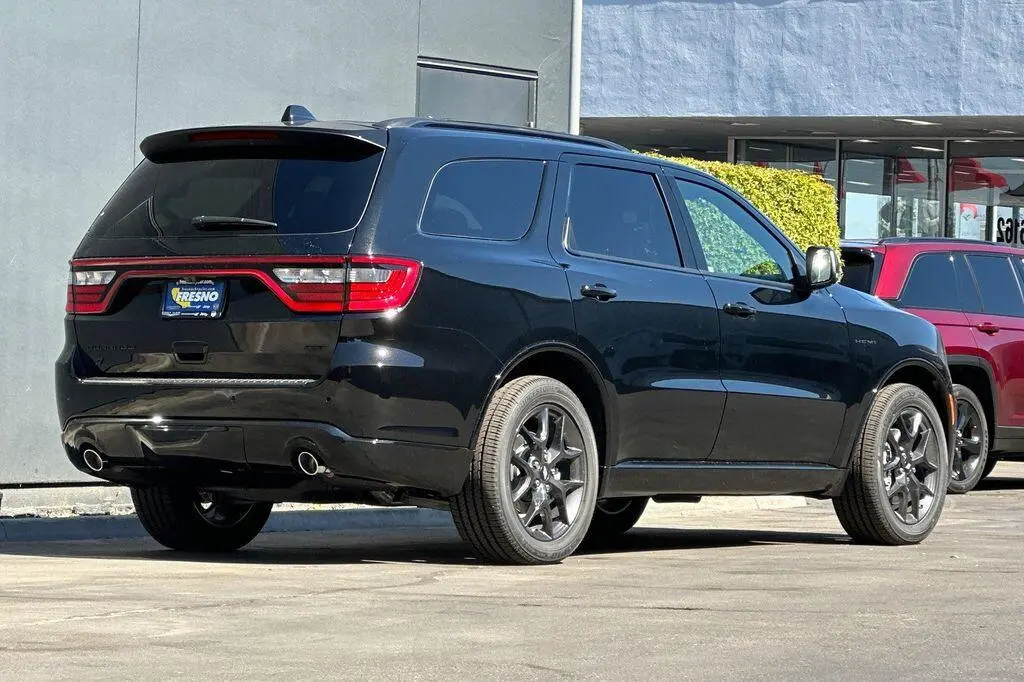 2026 Dodge Durango GT HEMI Plus V8 AWD photo 4