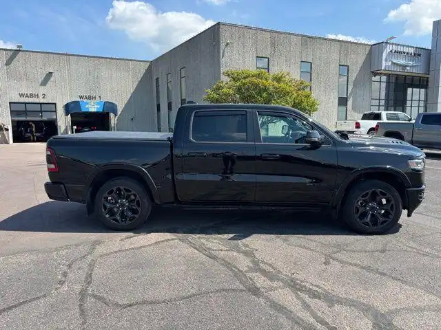 2023 RAM 1500 Limited 4x4 Crew Cab 5'7's photo