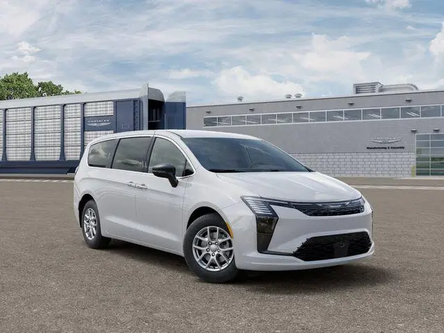 2027 Chrysler Pacifica Select photo 5