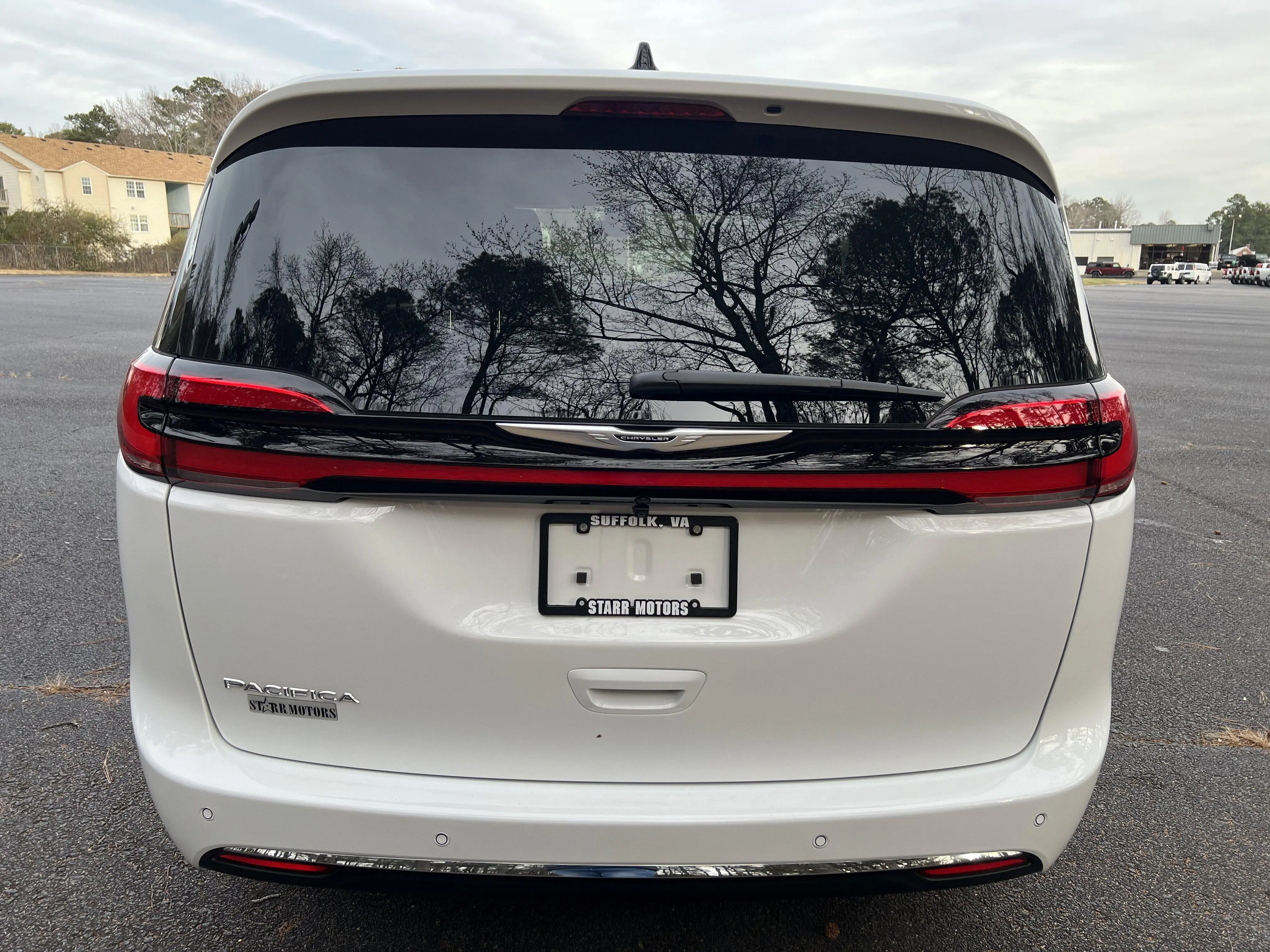 2026 Chrysler Pacifica Select photo 4