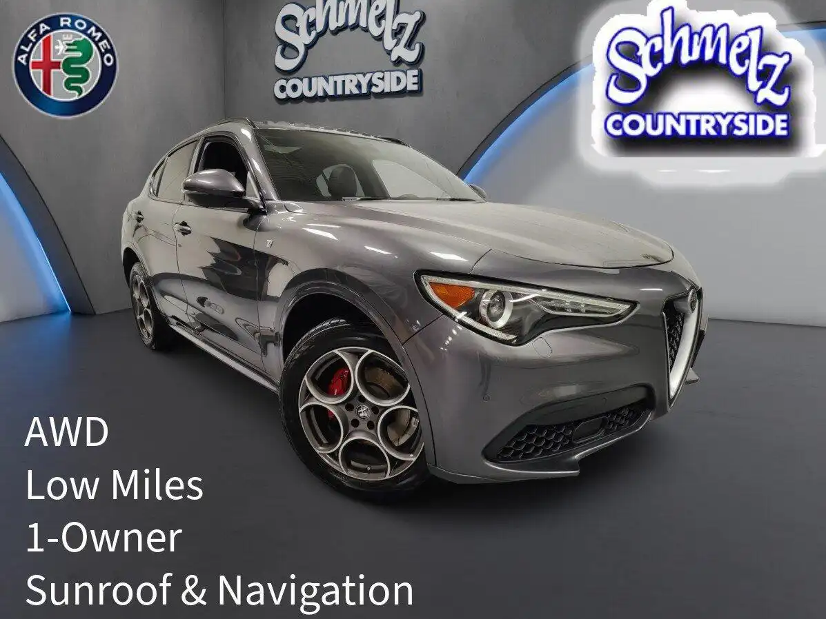 2022 Alfa Romeo Stelvio Ti AWD's photo