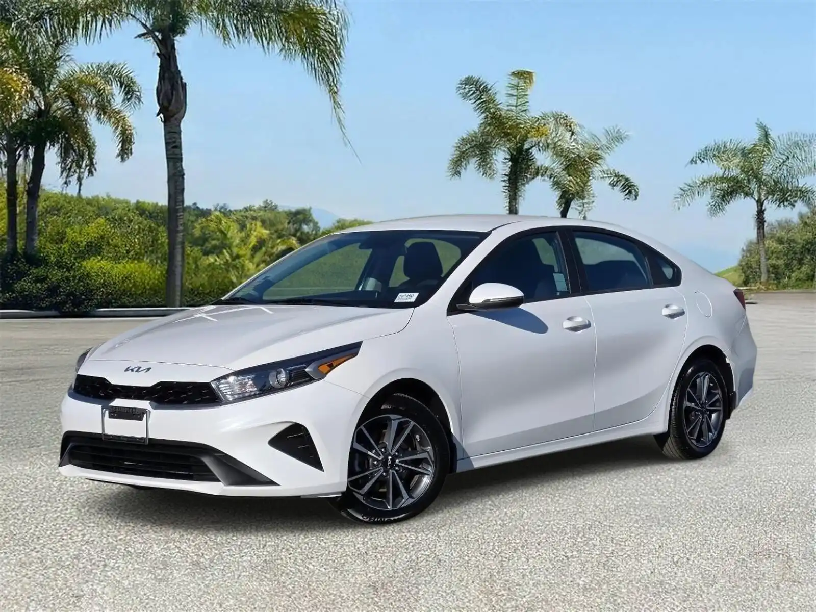 2024 Kia Forte LXS AT's photo