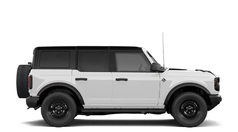 2026 Ford Bronco Outer Banks 4WD photo 5