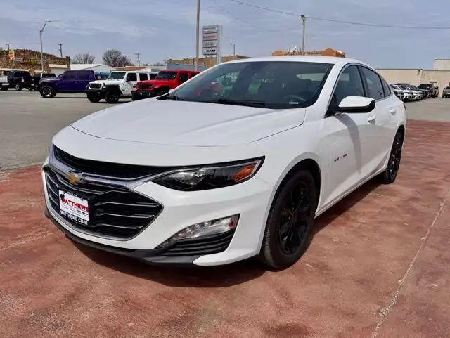 2023 Chevrolet Malibu 1LT's photo