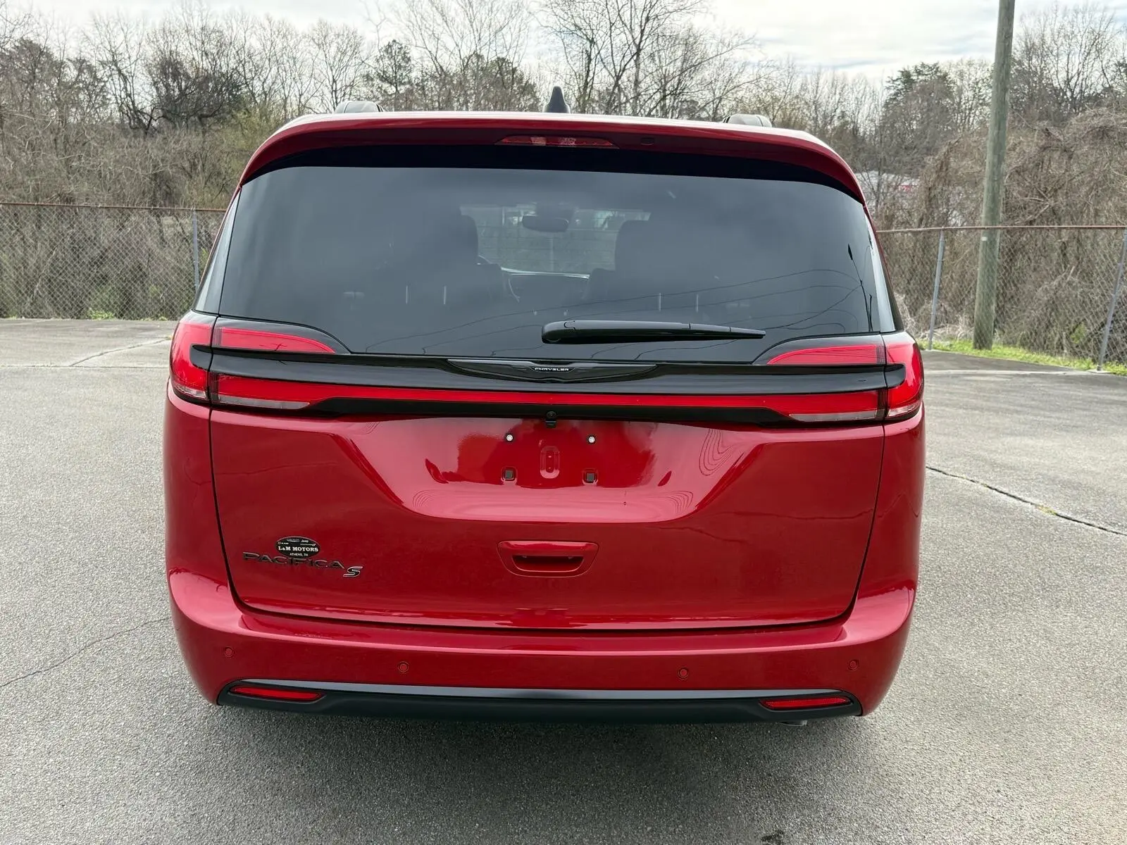 2026 Chrysler Pacifica Select photo 4