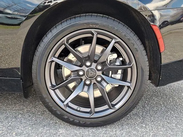 2026 Dodge Charger Scat Pack AWD photo 5