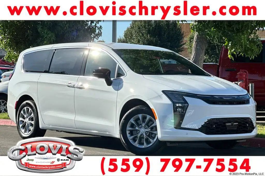 2027 Chrysler Pacifica Select AWD's photo