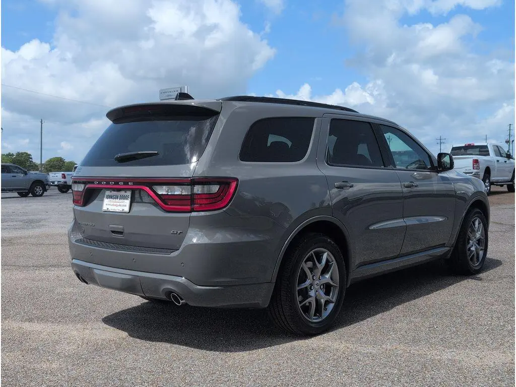 2026 Dodge Durango GT HEMI Plus V8 AWD photo 5