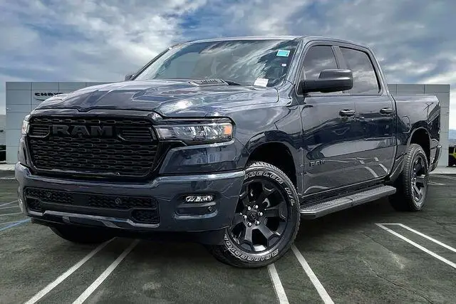 2026 RAM 1500 Express 4x4 Crew Cab 5'7 photo 1