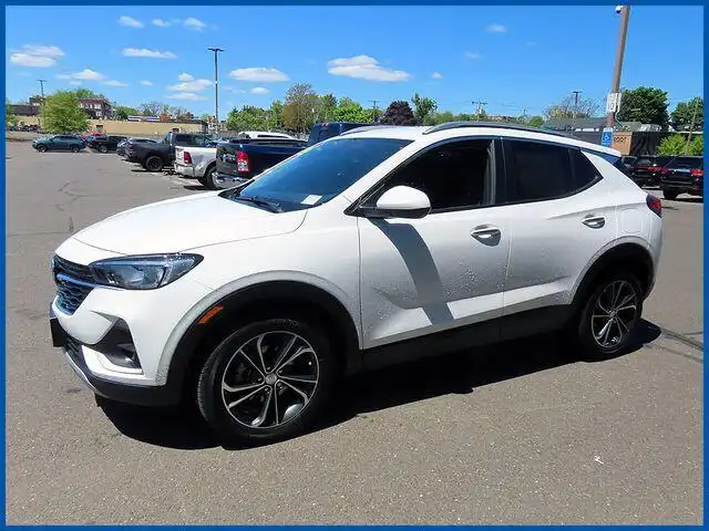 2022 Buick Encore GX Select's photo