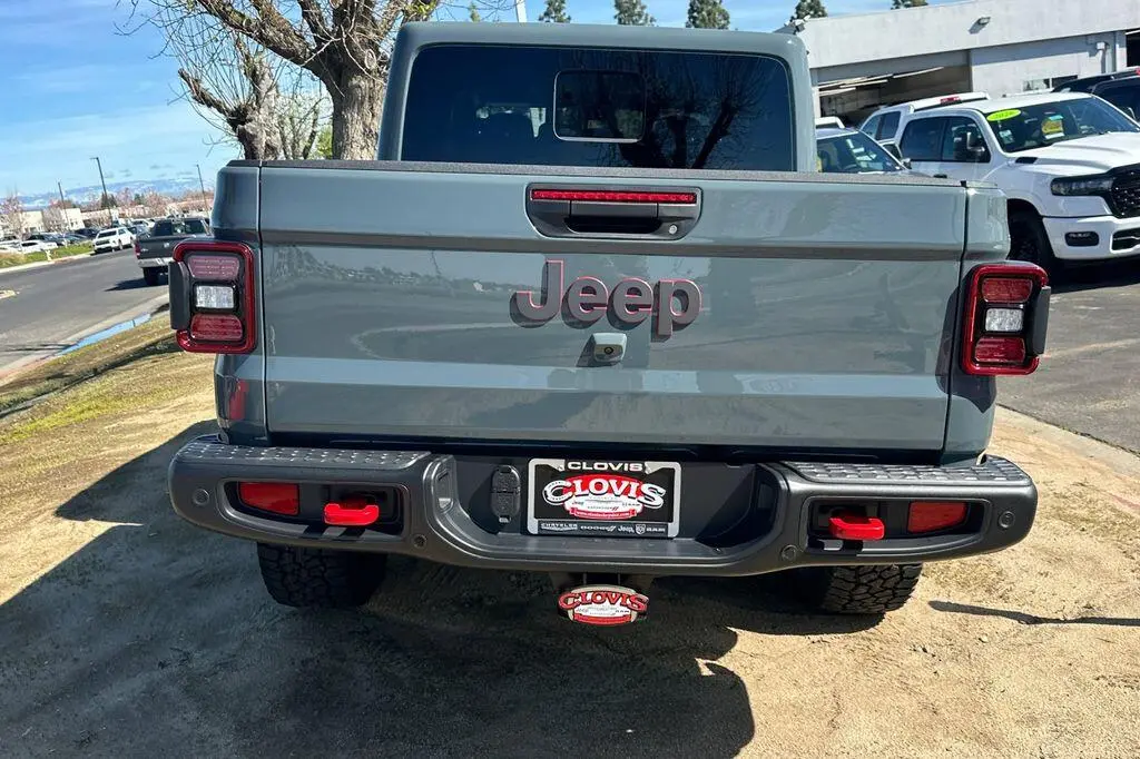 2026 Jeep Gladiator Rubicon Auto photo 5