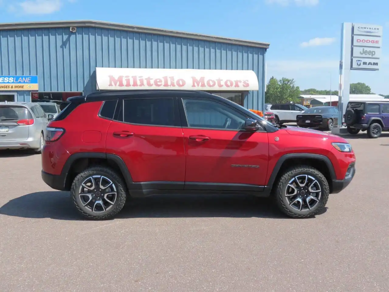 2025 Jeep Compass Trailhawk 4X4's photo