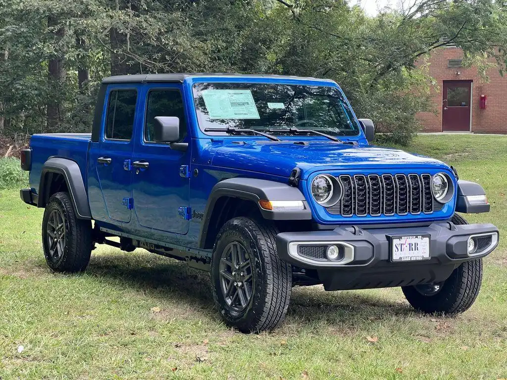 2026 Jeep Gladiator Sport S Auto's photo