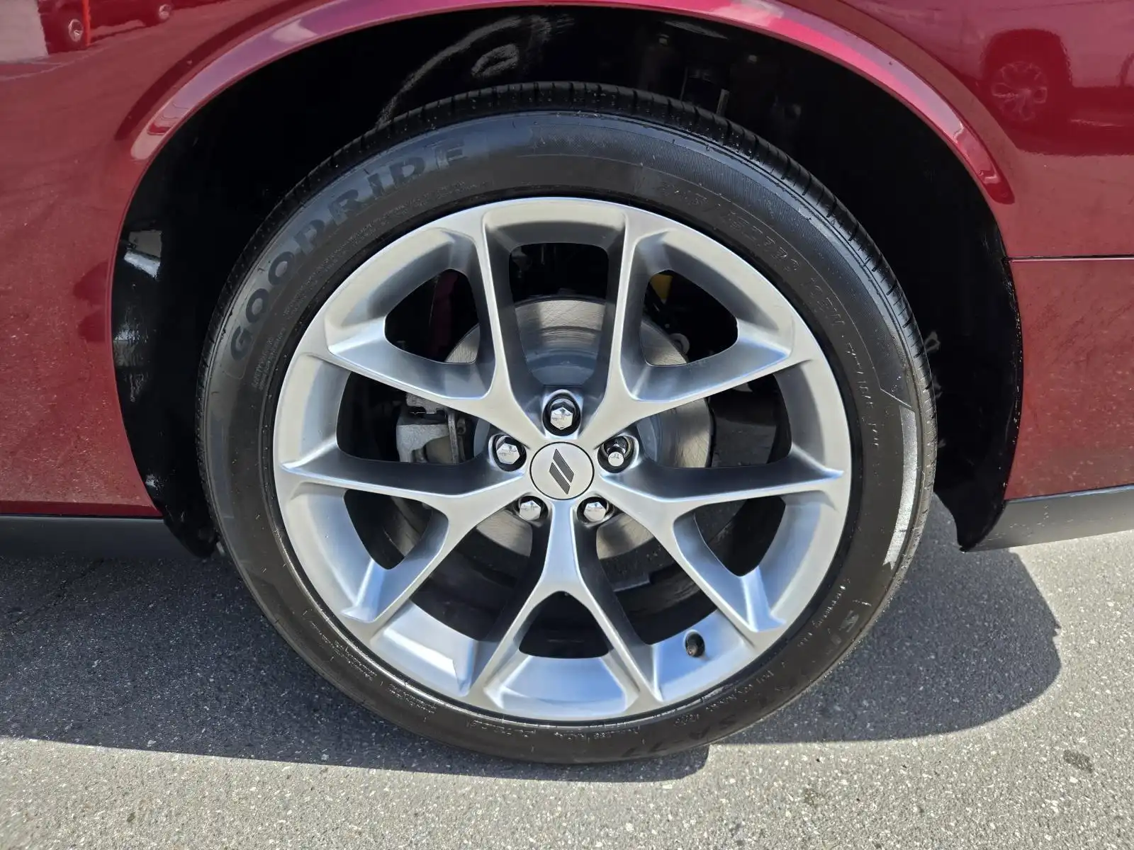 2021 Dodge Challenger GT Auto's photo