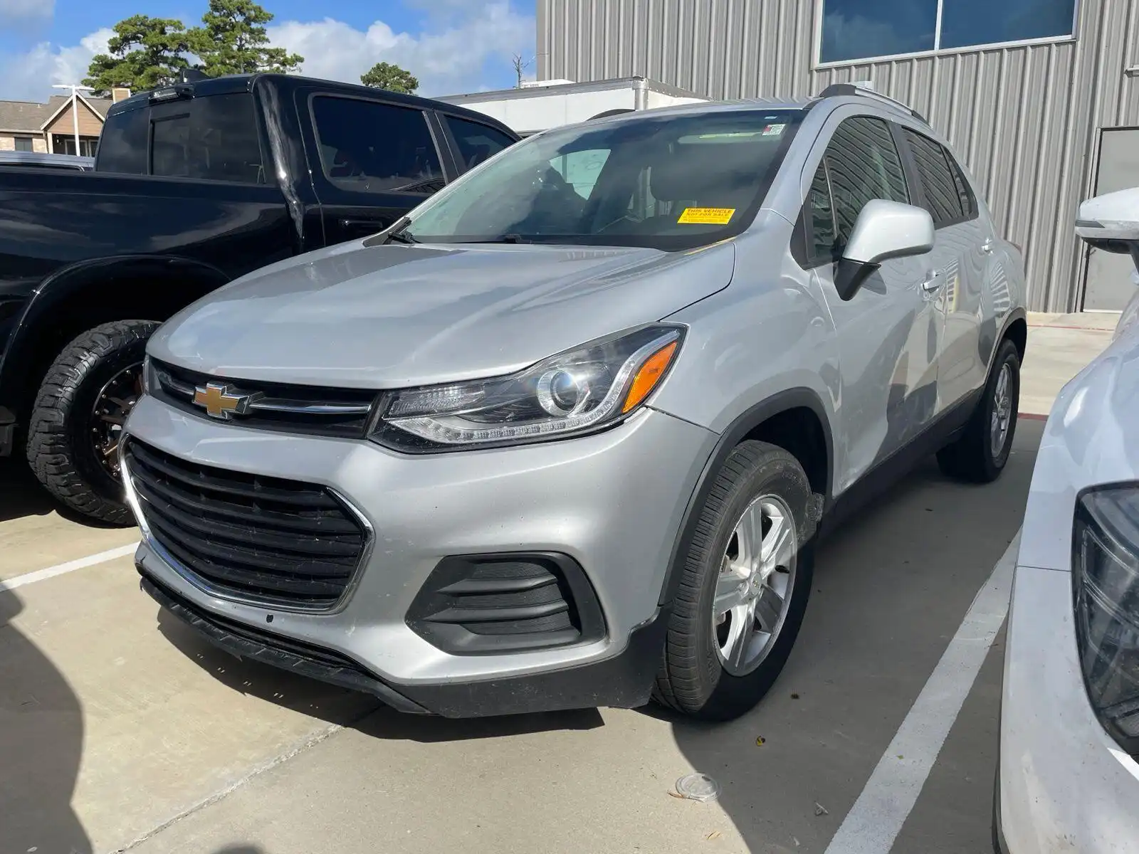 2021 Chevrolet Trax LT's photo