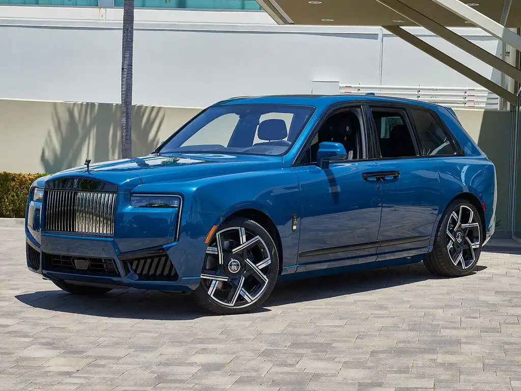2027 Rolls-Royce Cullinan Black Badge's photo
