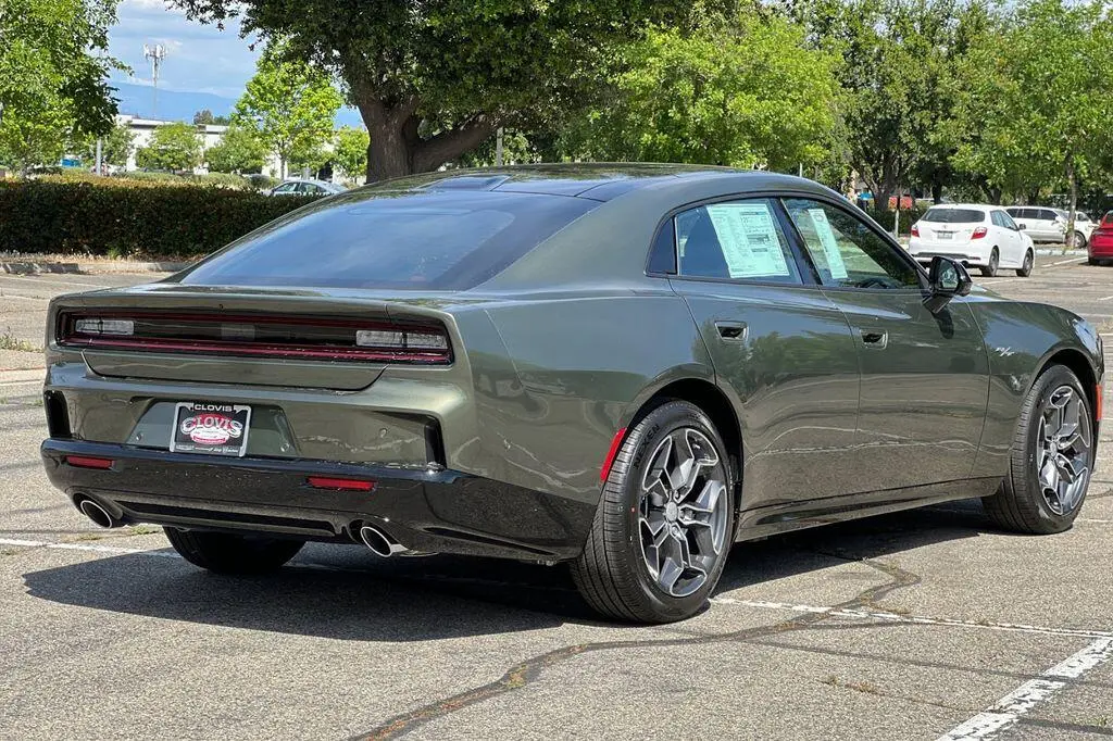 2026 Dodge Charger R/T AWD Plus photo 4