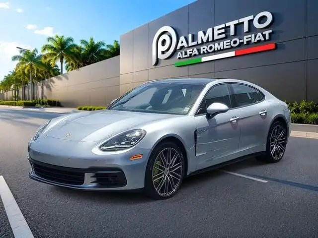 2018 Porsche Panamera 4 E-Hybrid's photo