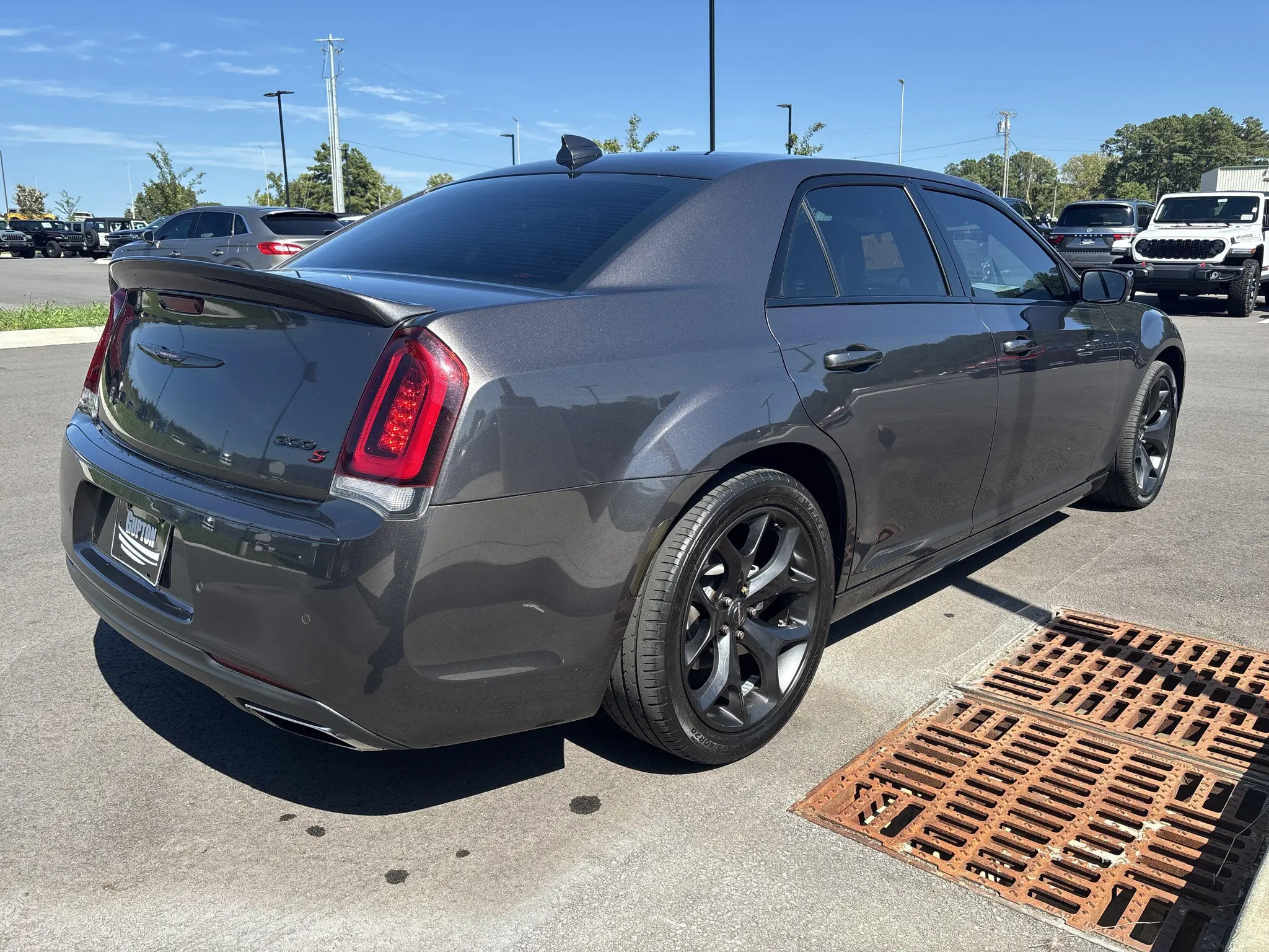 2021 Chrysler 300 S photo 5