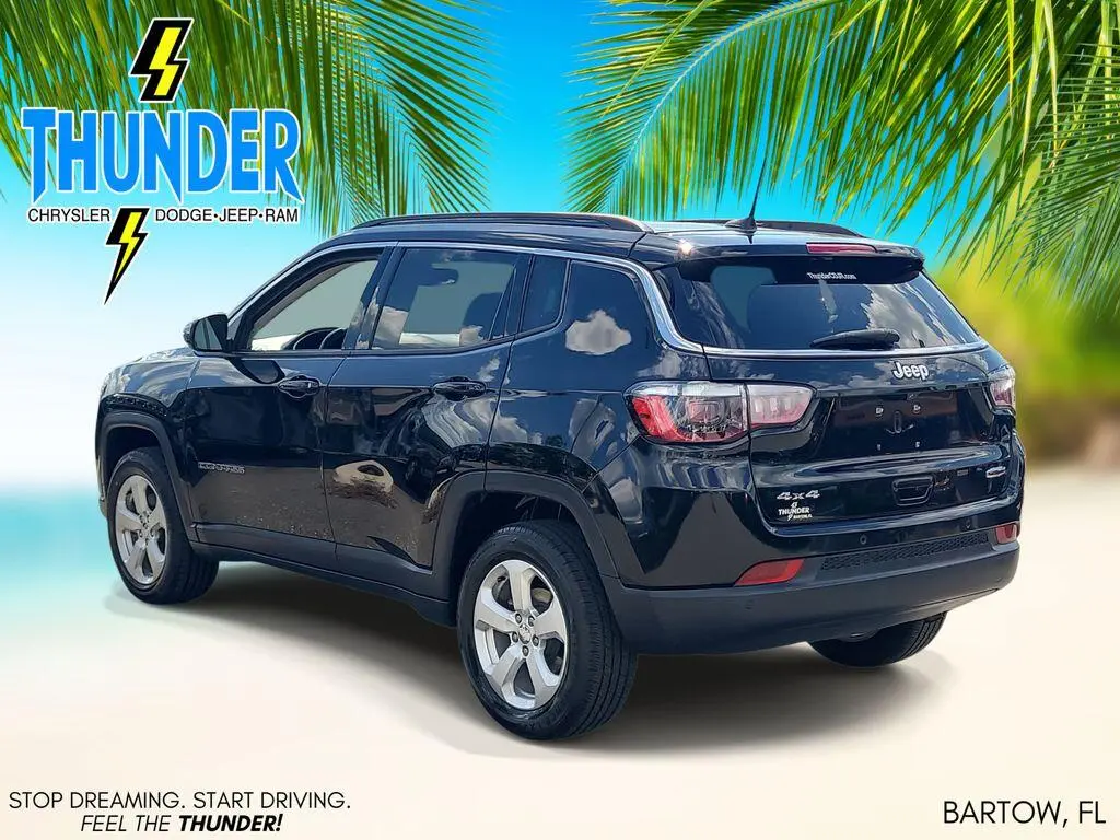 2018 Jeep Compass Latitude 4X4 photo 3