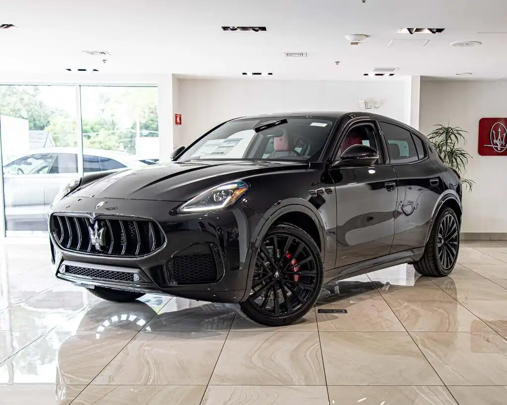 2026 Maserati Grecale Modena V6's photo