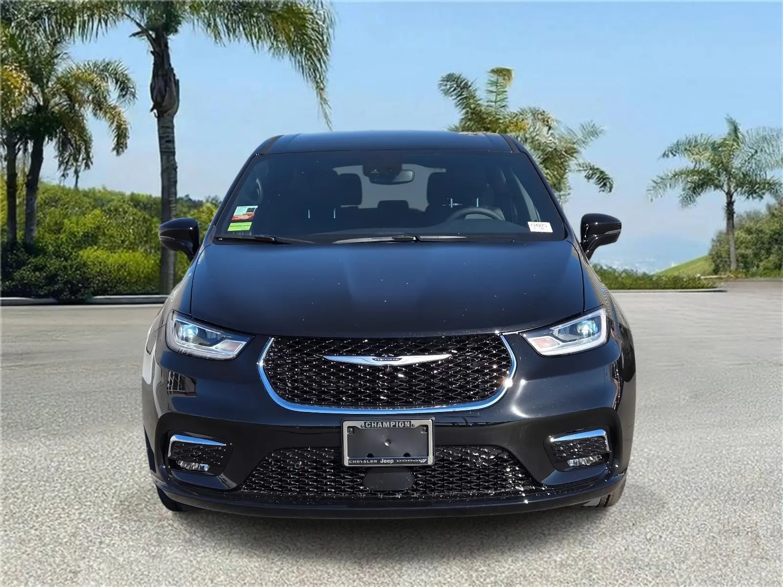 2026 Chrysler Pacifica Select photo 3