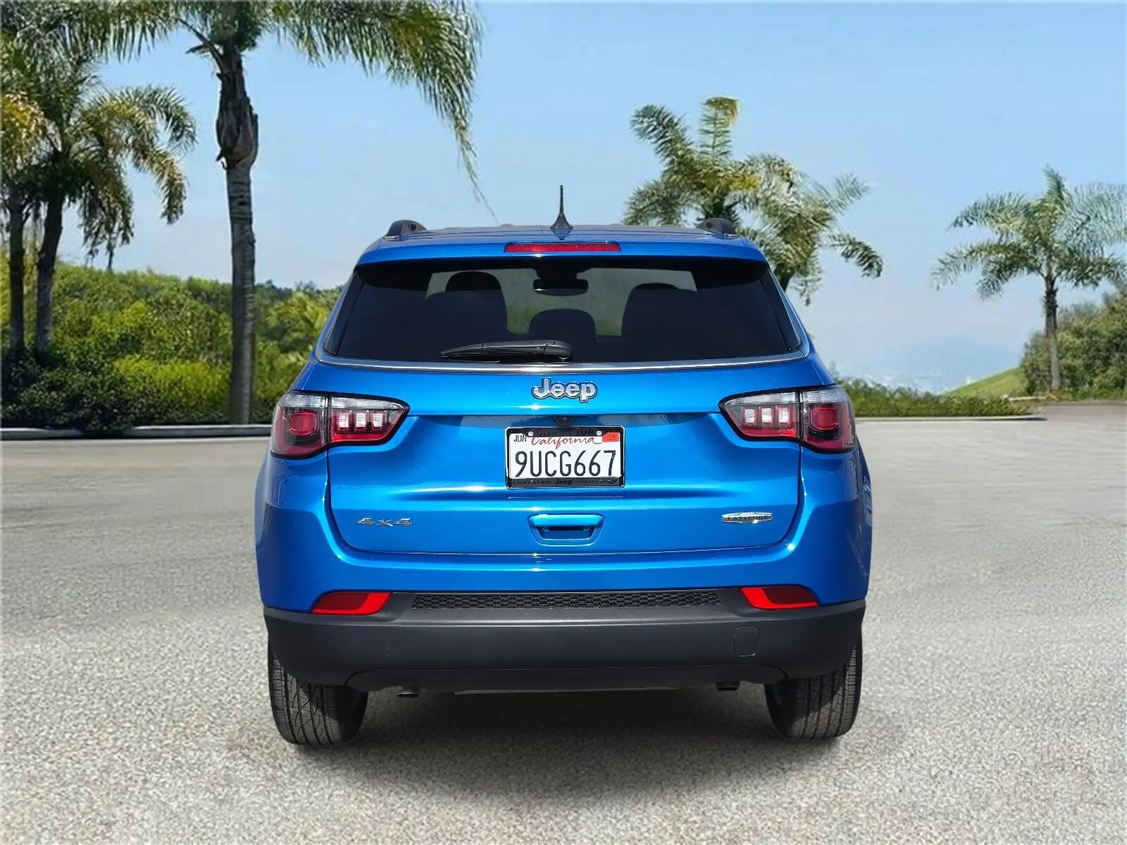 2025 Jeep Compass Latitude 4WD photo 5