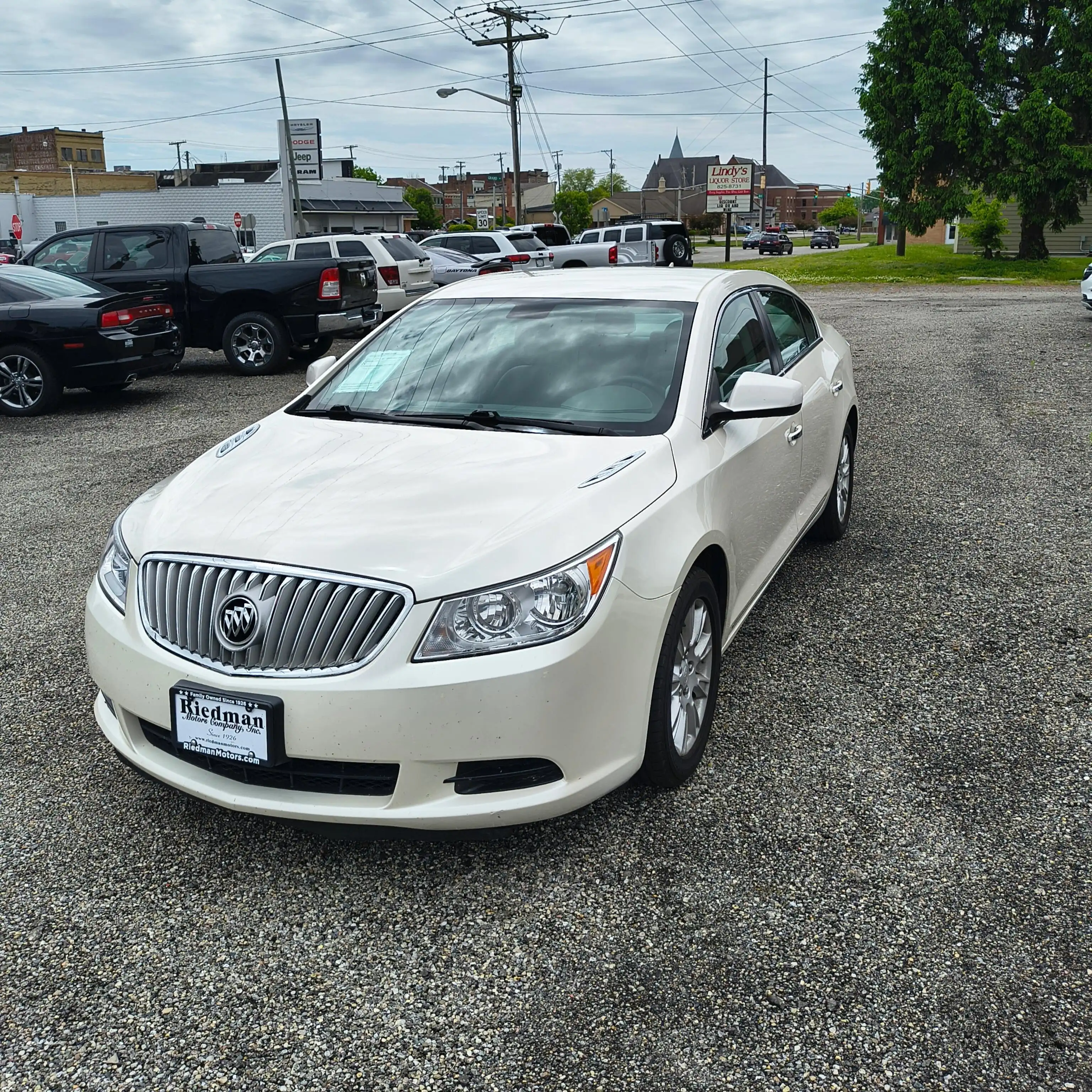 2012 Buick LaCrosse Convenience's photo