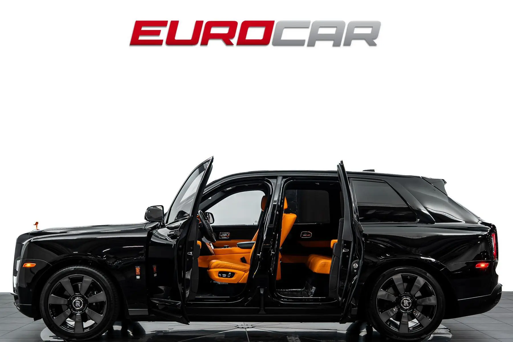2022 Rolls-Royce Cullinan Base photo 3