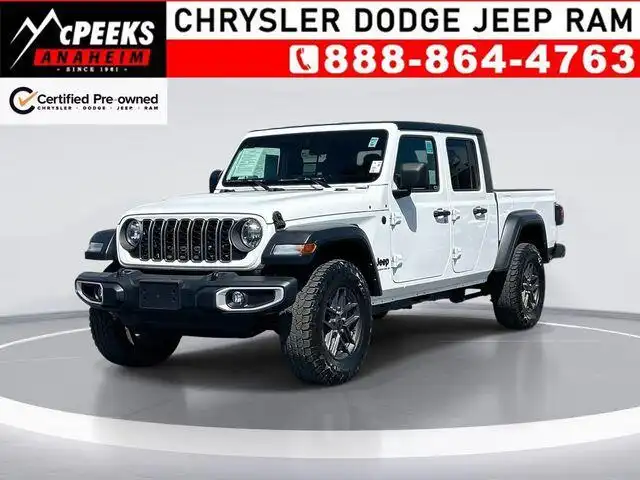 2025 Jeep Gladiator Sport S Auto's photo