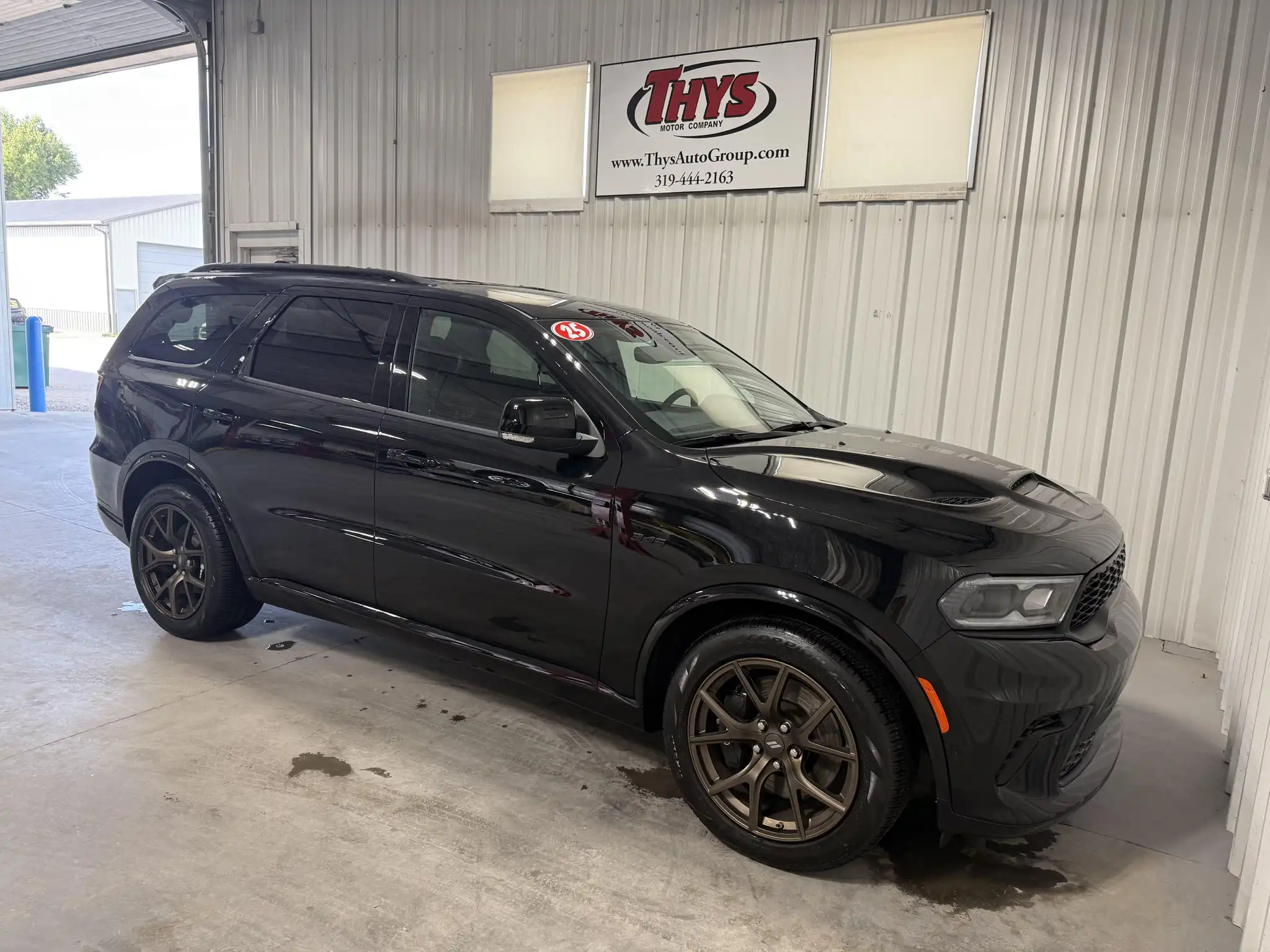 2025 Dodge Durango R/T AWD Plus Anniversary 20th's photo