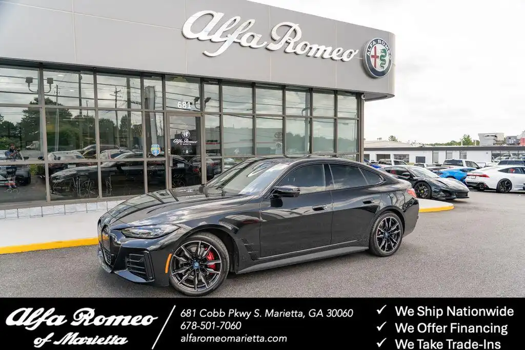 2023 BMW i4 M50's photo