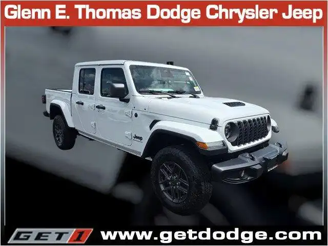 2026 Jeep Gladiator Sport S Auto's photo