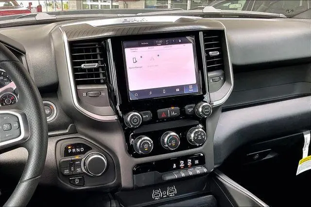 2026 RAM 1500 Express 4x4 Crew Cab 5'7 photo 5