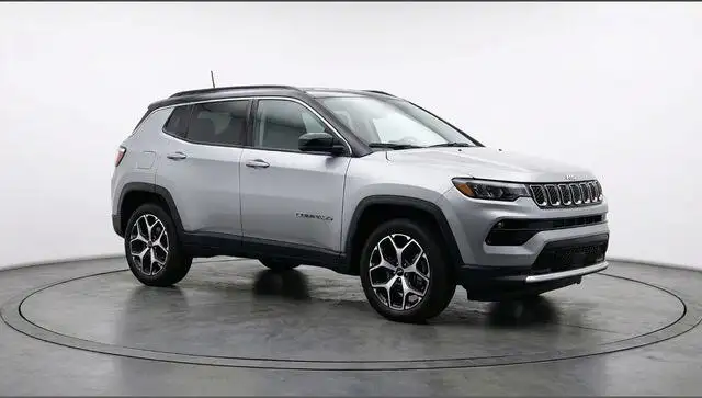 2025 Jeep Compass Limited 4WD's photo