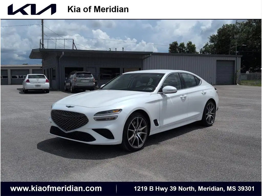 2026 Genesis G70 2.5T Standard's photo