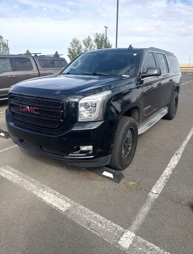 2015 GMC Yukon SLT 4WD's photo
