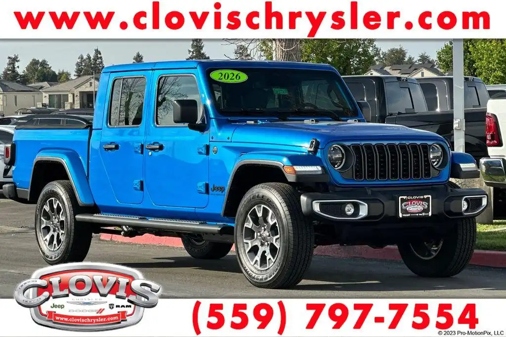 2026 Jeep Gladiator Sahara Auto's photo