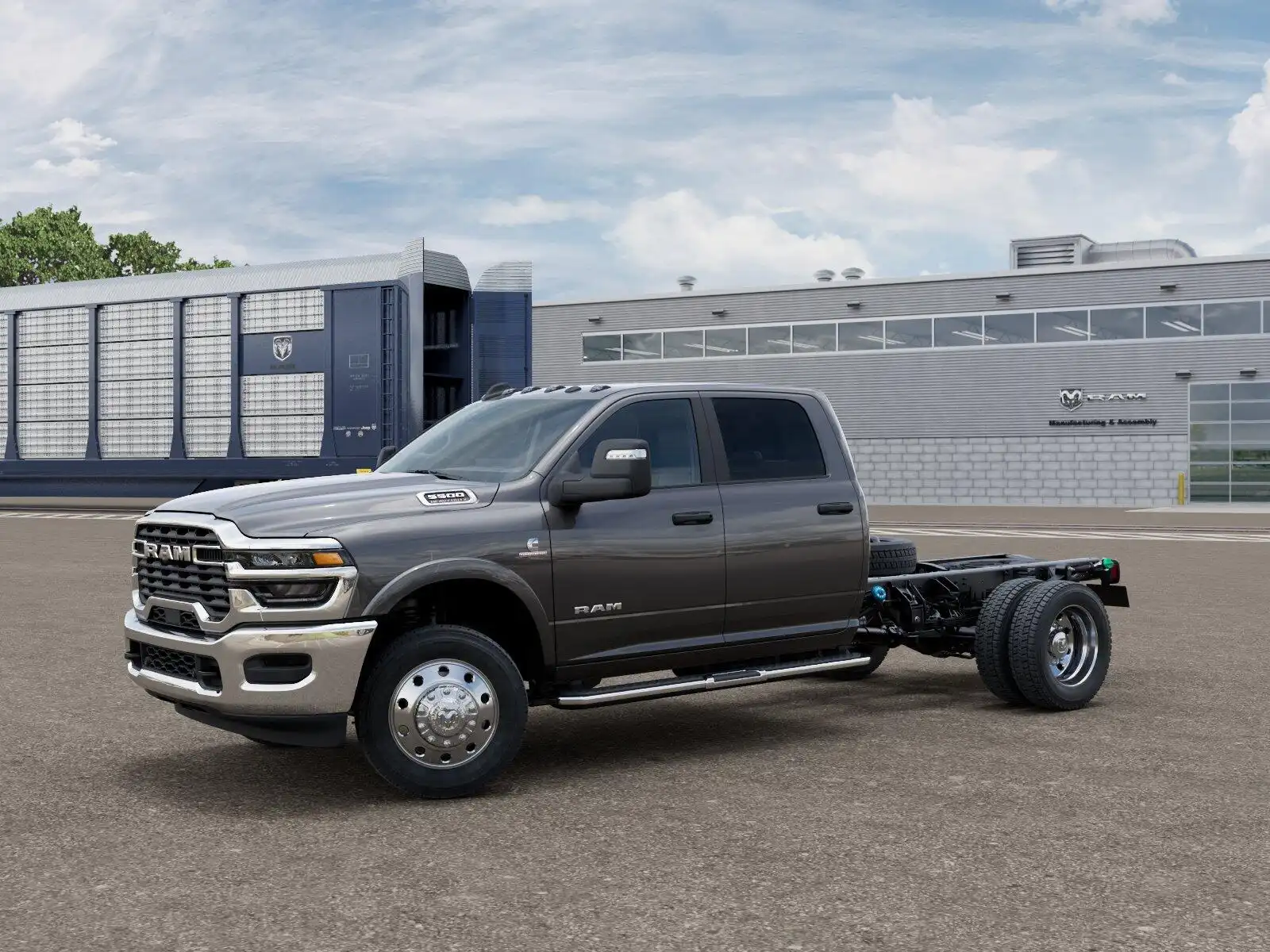 2026 RAM 5500 Big Horn 4X4 Crew Cab DRW 173" WB's photo
