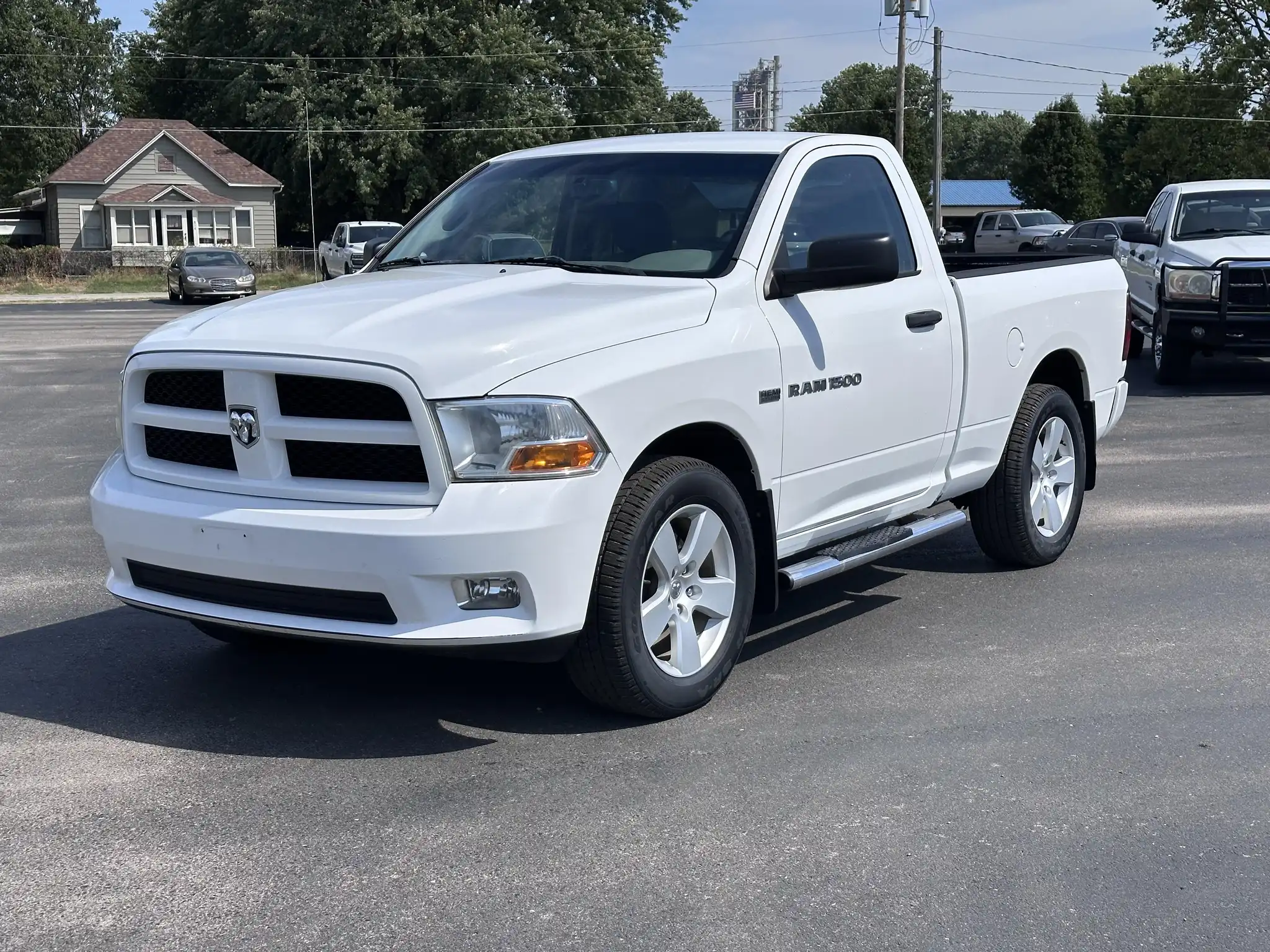 2012 RAM 1500 Express 4WD Regular Cab SWB's photo
