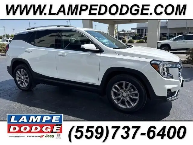 2024 GMC Terrain SLT AWD photo 1
