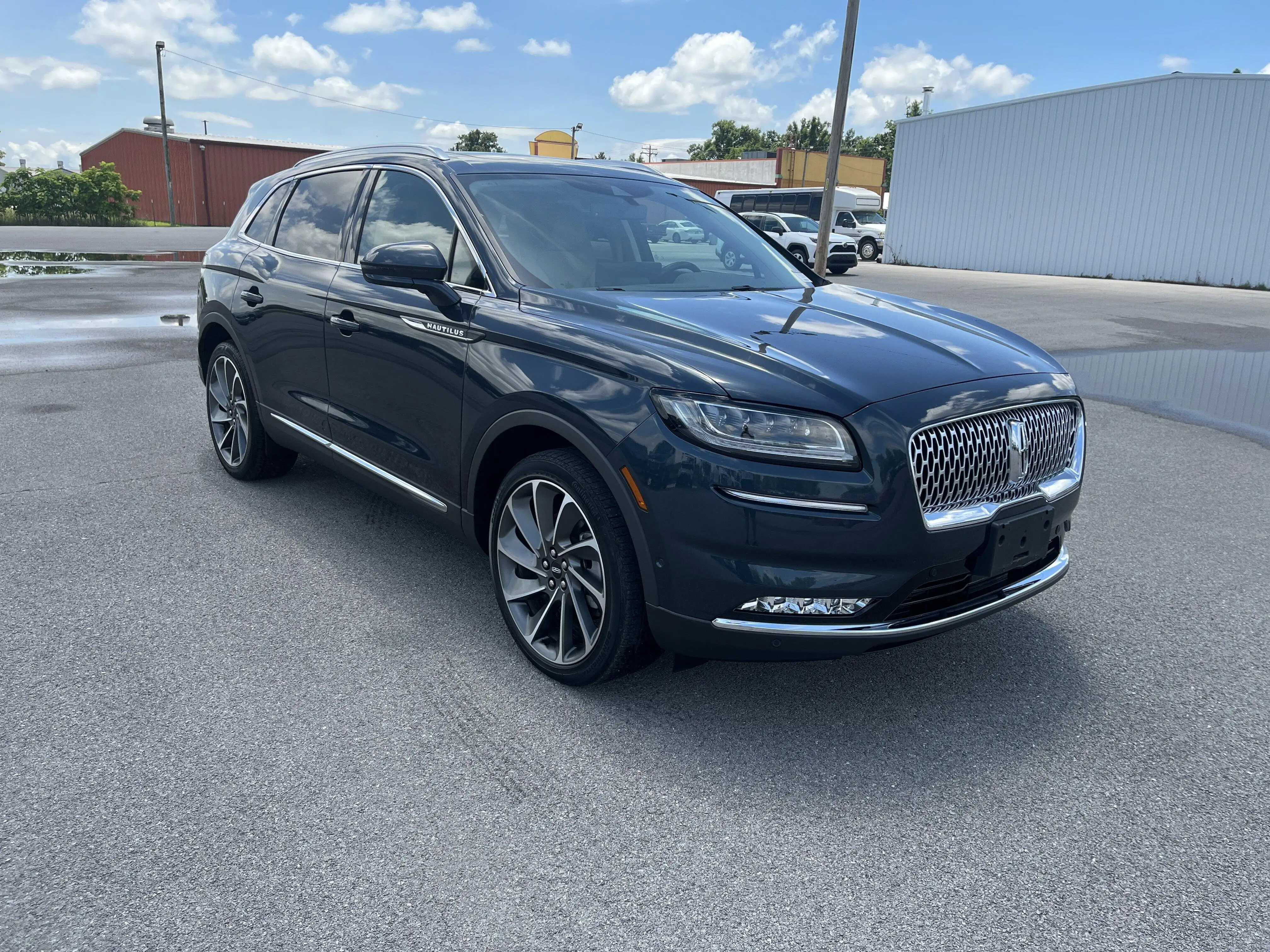 2023 Lincoln Nautilus Reserve AWD's photo