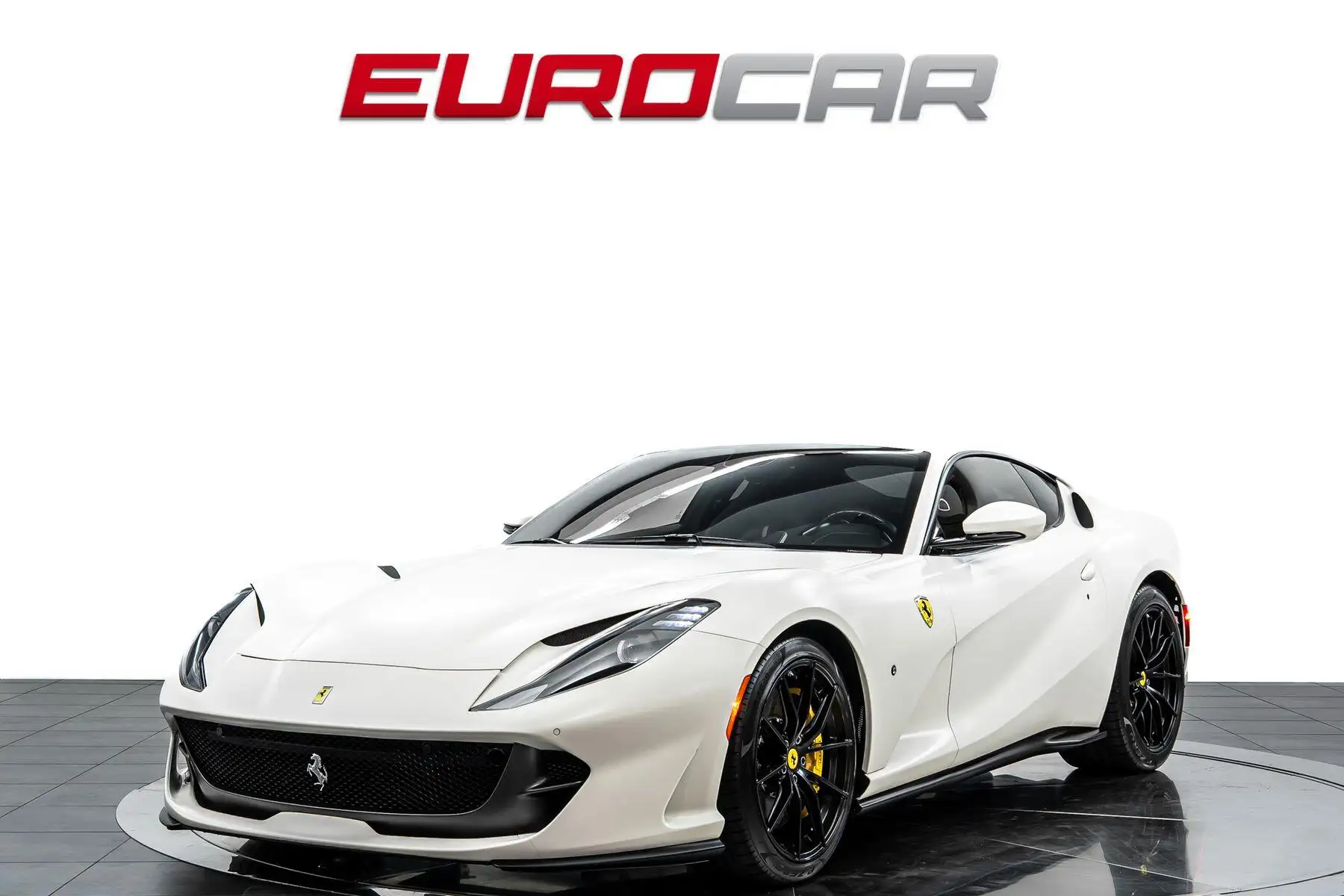 2020 Ferrari 812 Base's photo