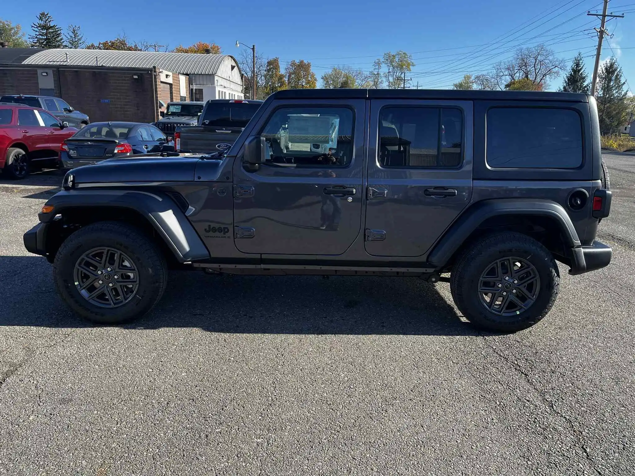 2026 Jeep Wrangler Sport S's photo