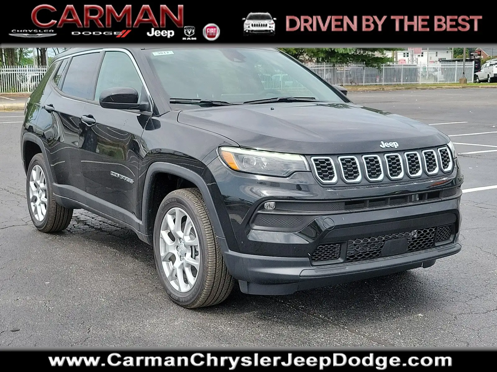 2024 Jeep Compass Latitude Lux 4WD's photo