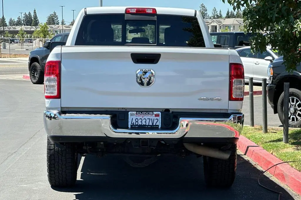 2019 RAM 2500 Tradesman 4X4 Crew Cab SWB photo 5