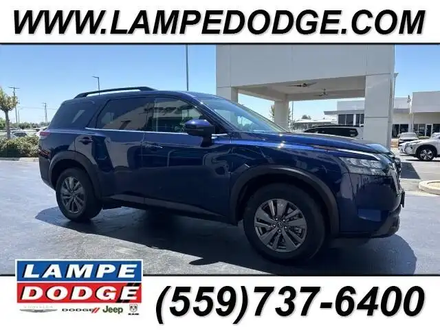 2024 Nissan Pathfinder SV 4WD's photo