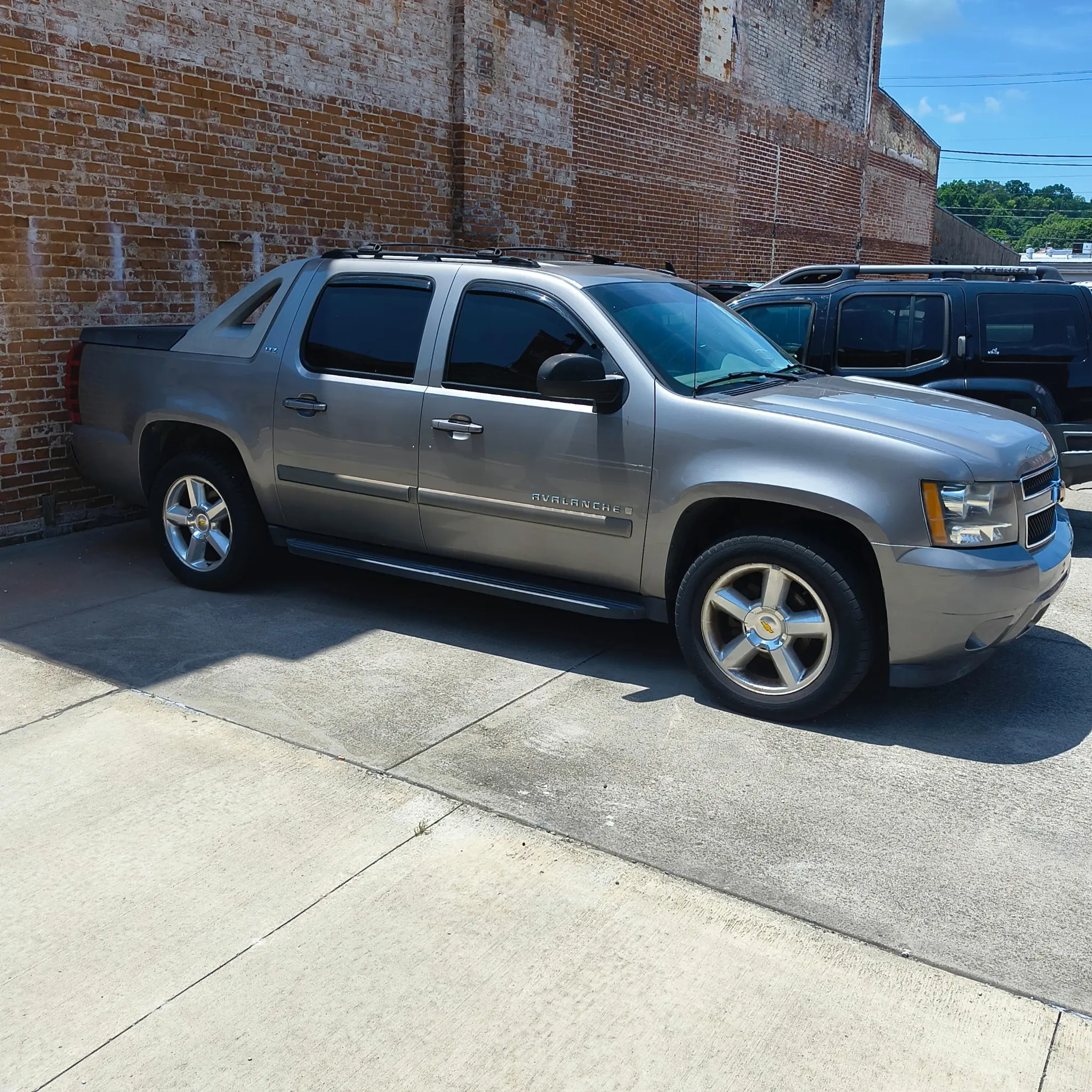 2007 Chevrolet Avalanche 1LS 4WD photo 4