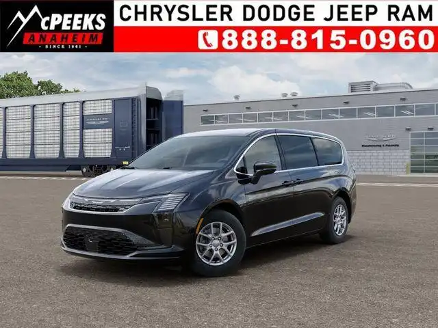 2027 Chrysler Pacifica Select's photo