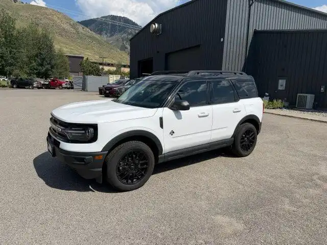 2022 Ford Bronco Sport Outer Banks 4X4's photo